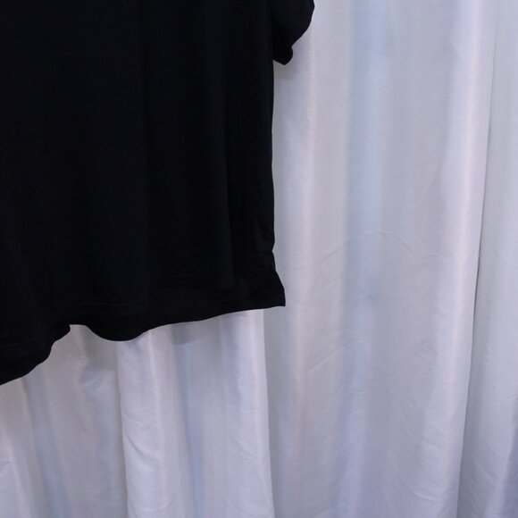 Nike Black Tee with White Swoosh - Picture 3 of 8